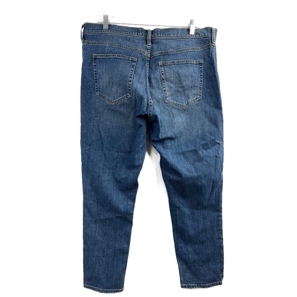 Gap Dark Wash Blue Denim Jeans Best Girlfriend Star Studded Size 32 - Picture 3 of 10